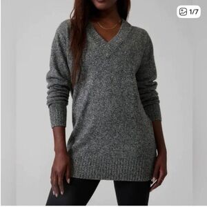 Athleta Vital V-Neck Tunic